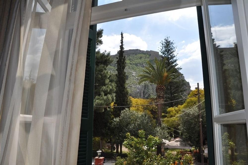 Nafsimedon Hotel نافبليو المظهر الخارجي الصورة