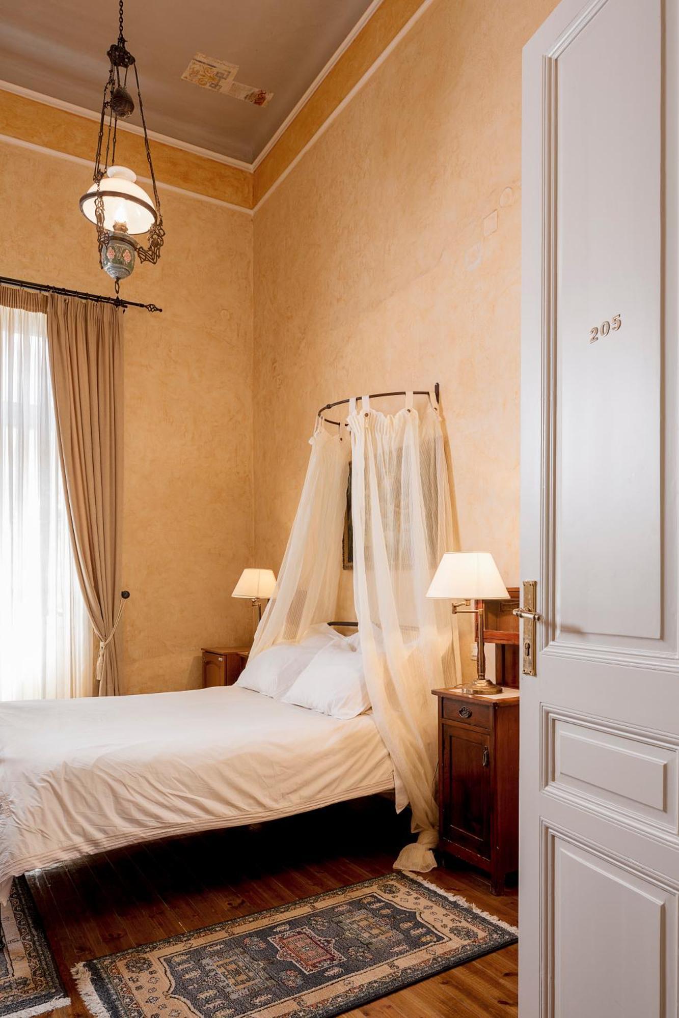 Nafsimedon Hotel نافبليو المظهر الخارجي الصورة